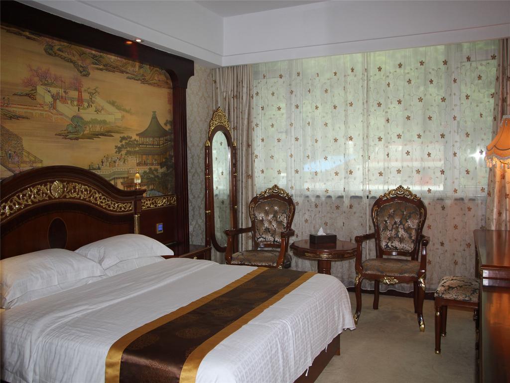 New West Street International Hotel Yangshuo Εξωτερικό φωτογραφία