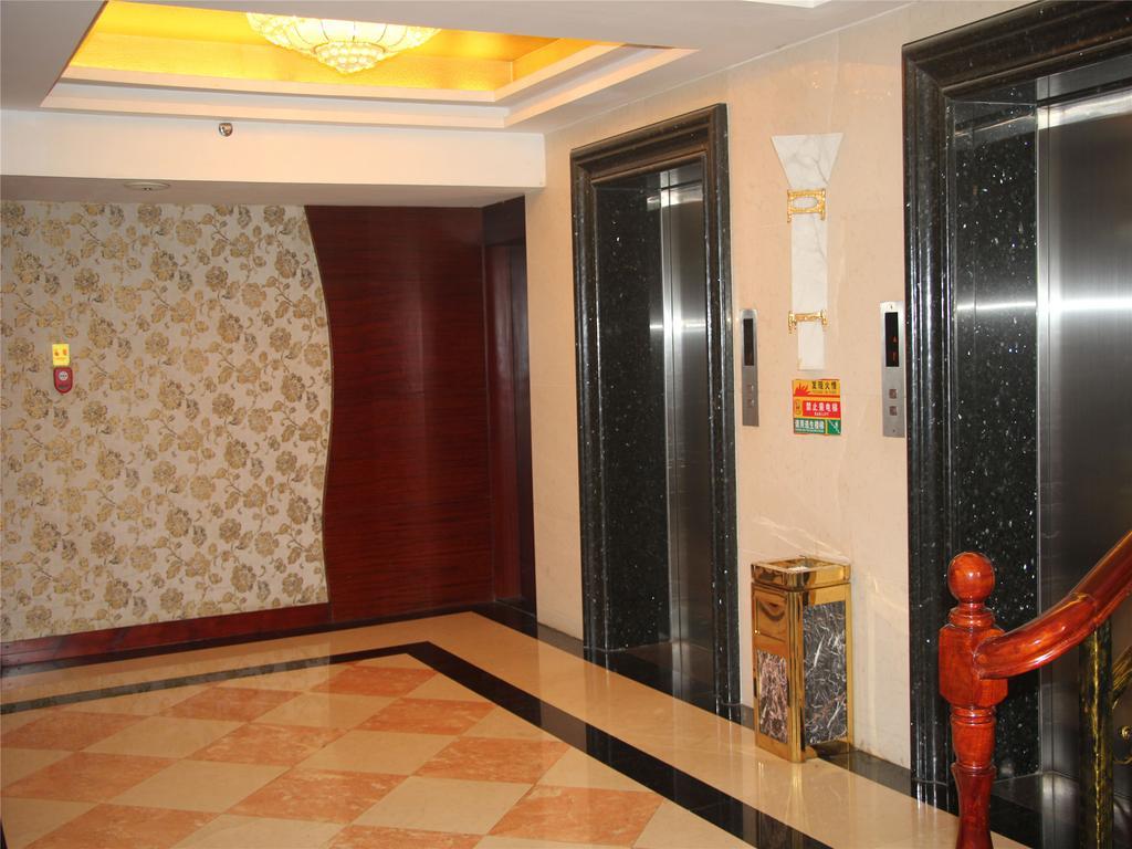New West Street International Hotel Yangshuo Εξωτερικό φωτογραφία