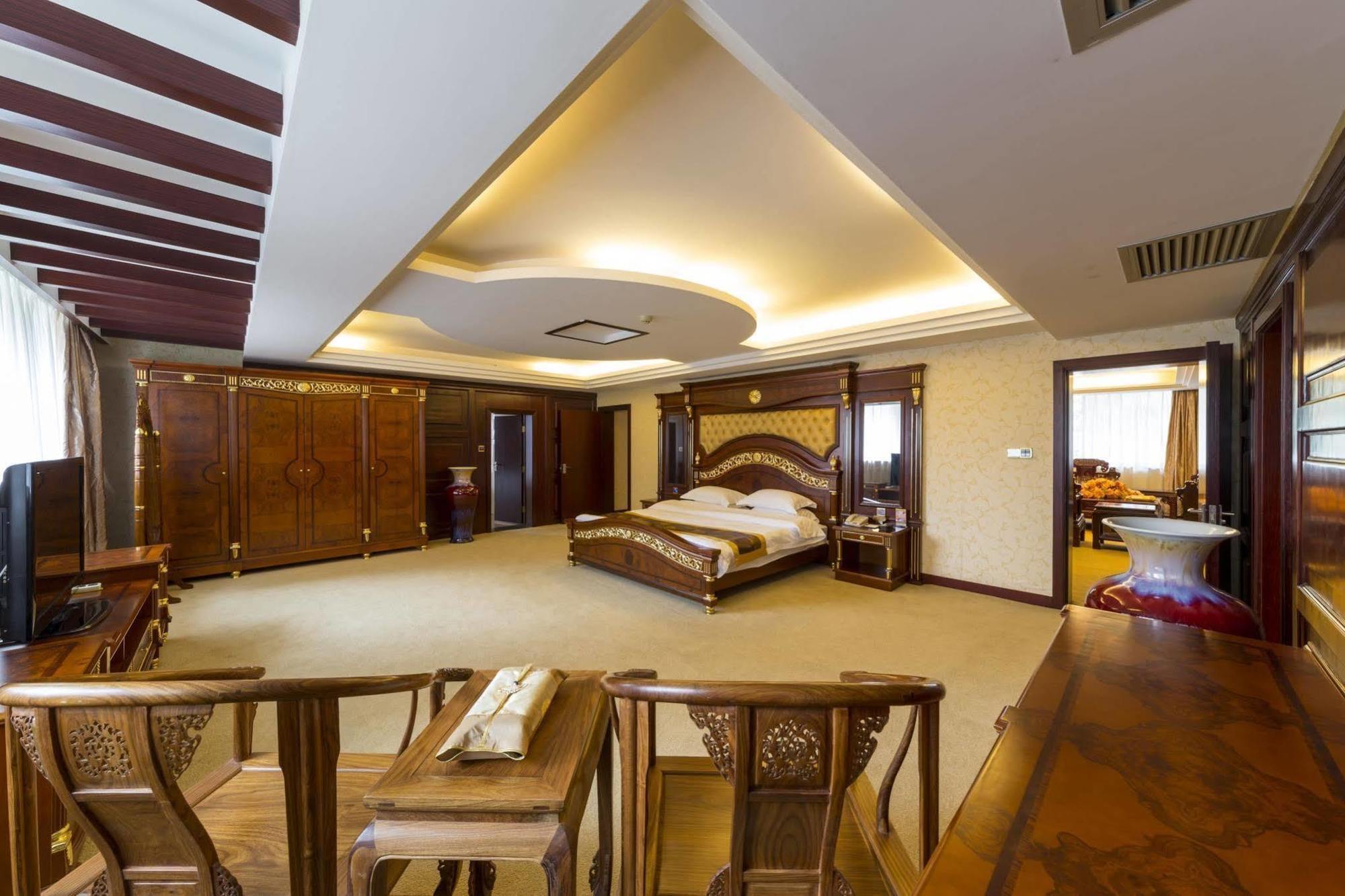 New West Street International Hotel Yangshuo Εξωτερικό φωτογραφία